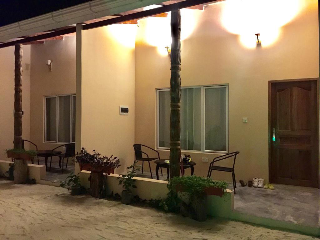 Отель Ari Heaven Thoddoo Maldives Экстерьер фото